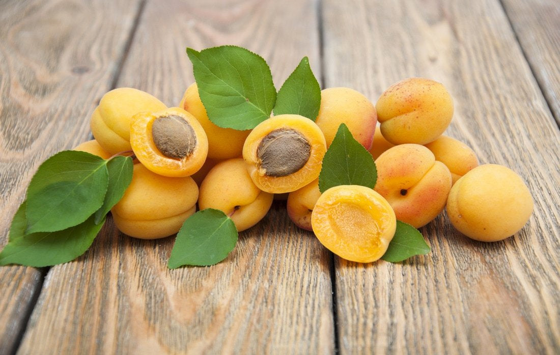 4LBS/ 1.8KG  - BITTER RAW APRICOT KERNELS